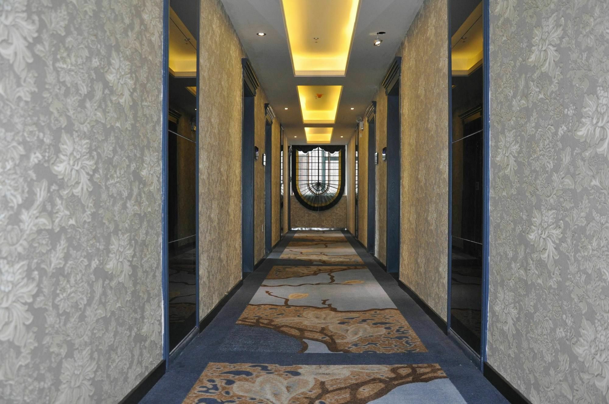 Jiang Xiang He Hotel 桂林 エクステリア 写真